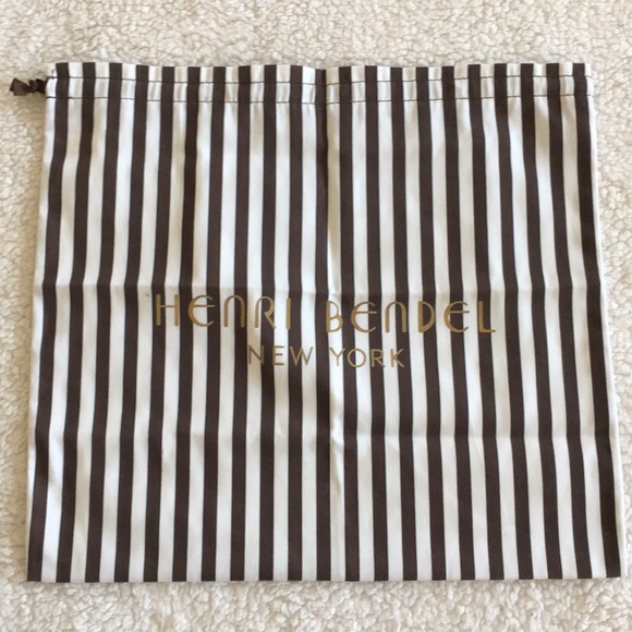 Henri Bendel Duster Bags - Picture 3 of 7